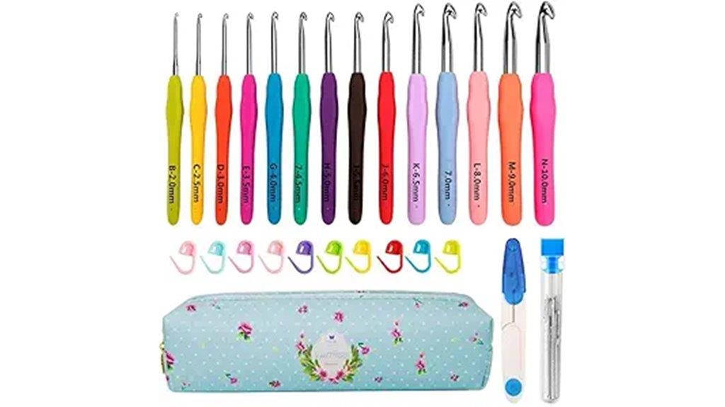 14 piece ergonomic crochet set