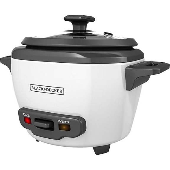 BLACK+DECKER 3-Cup Rice Cooker with Steaming Basket